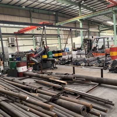 Excavator Hydraulic Breaker Excavator Cannon Head Breaker Mining High-frequency Vibration Hydraulic Breaker Manufacturer